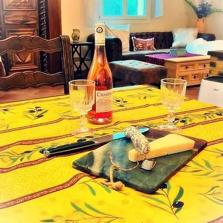 Your French Getaway Vakantiehuis Gensac (Gironde)